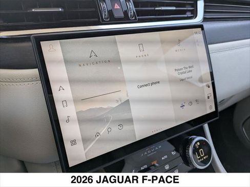 New 2026 Jaguar F-PACE R-Dynamic S image 9