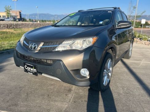 Used 2015 Toyota RAV4 Limited AWD/4WD image 3