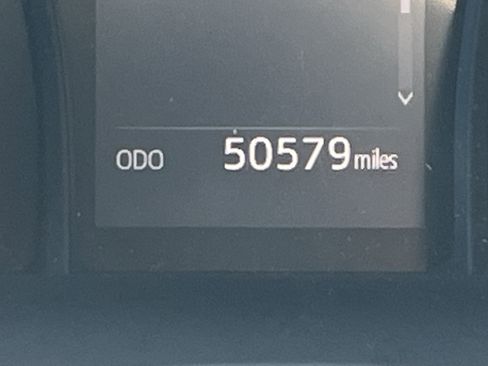 Used 2019 Toyota Camry SE image 22