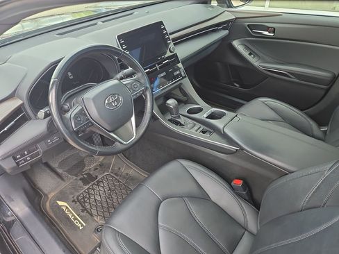 Used 2020 Toyota Avalon XLE w/ Moonroof Package FWD image 26