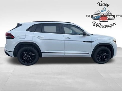 New 2026 Volkswagen Tiguan SEL R-Line image 8