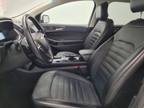 Used 2018 Ford Edge SEL w/ Equipment Group 201A FWD image 17