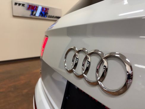 Used 2018 Audi Q7 3.0T Prestige AWD/4WD image 51
