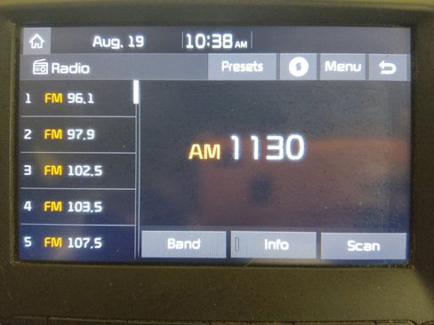 Used 2018 Kia Forte S FWD image 25