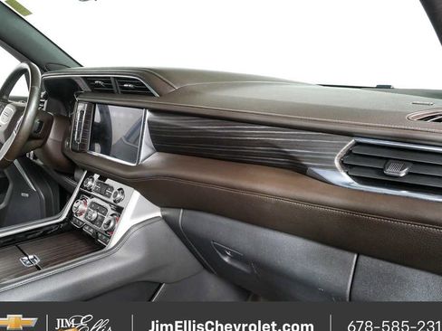 Certified 2021 GMC Yukon Denali w/ Denali Ultimate Package AWD/4WD image 25