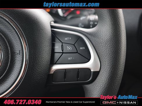 Used 2023 Jeep Renegade Latitude AWD/4WD image 25