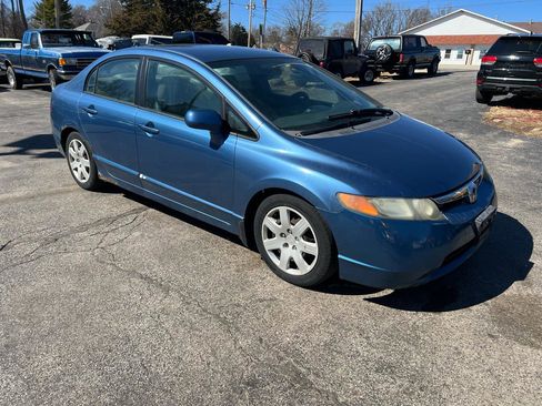 Used 2007 Honda Civic LX image 3