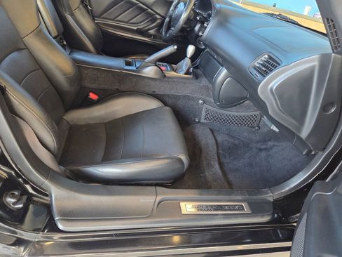 Used 2001 Honda S2000 image 17