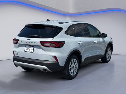 New 2026 Ford Escape Active w/ Tech Pack #1 FWD image 21