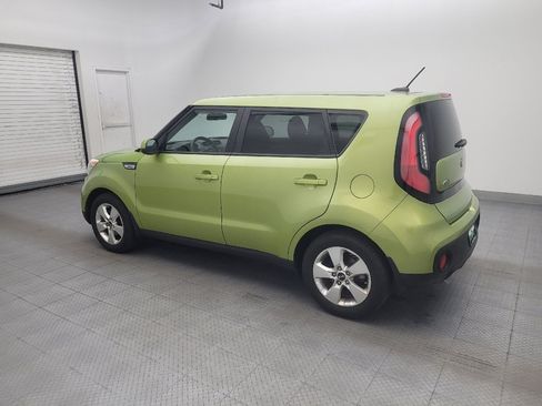 Used 2017 Kia Soul FWD image 3