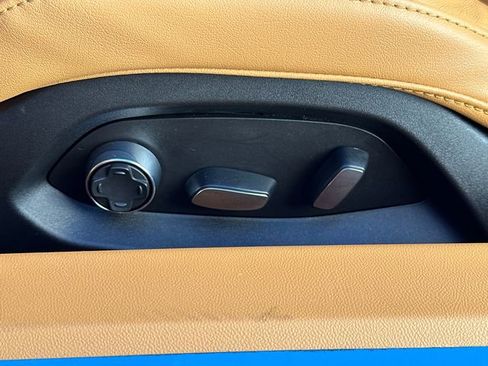 Certified 2023 Chevrolet Corvette Stingray Premium Conv w/ Battery Protection Package image 32