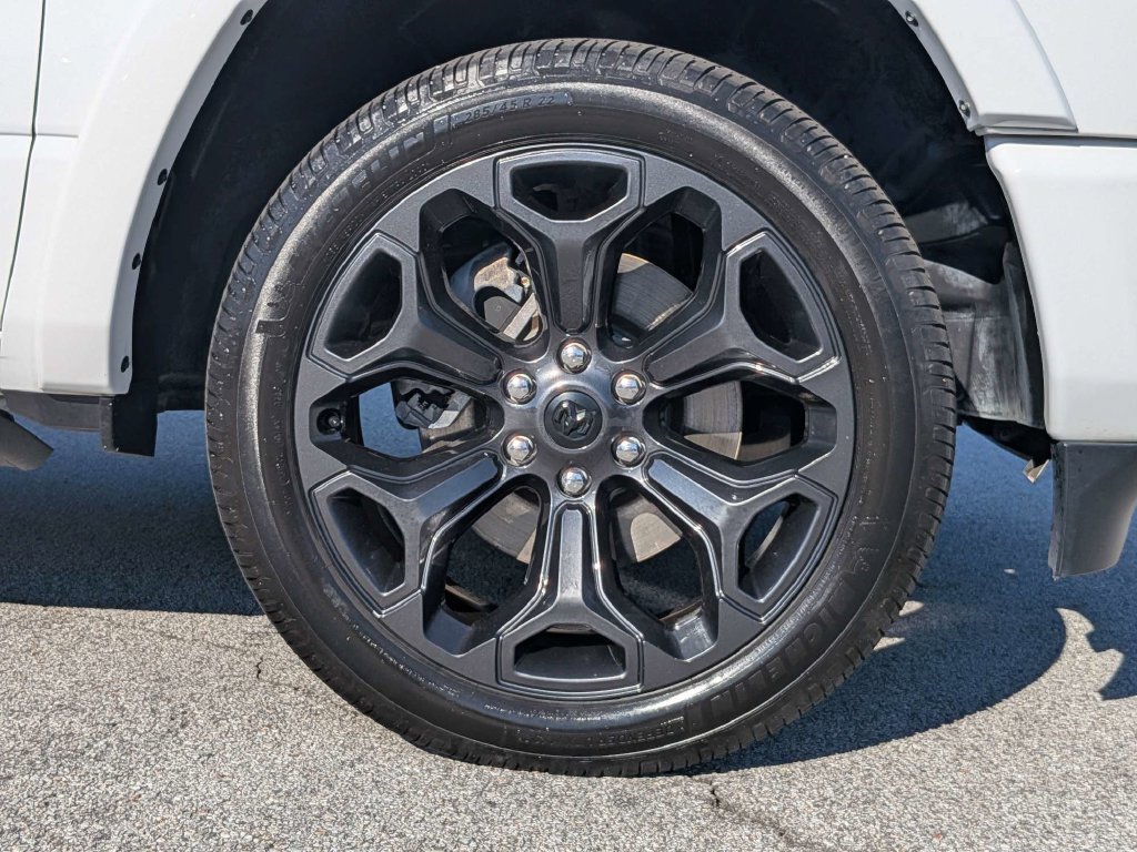 Used 2023 RAM 1500 Limited AWD/4WD image 10