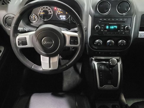 Used 2016 Jeep Compass High Altitude image 22