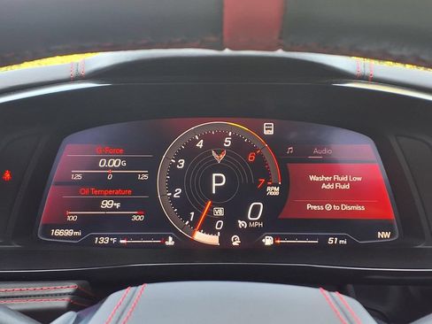 Used 2022 Chevrolet Corvette Stingray Premium Conv w/ Z51 Performance Package RWD image 18