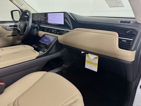 New 2026 INFINITI QX80 Pure w/ Cargo Package image 39