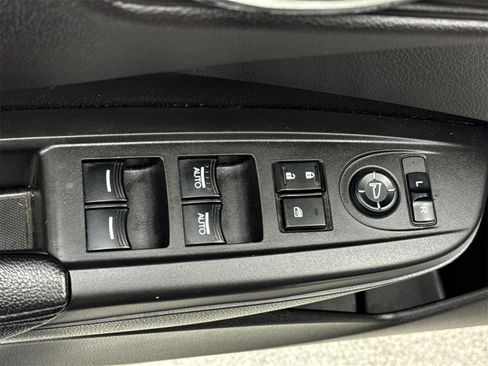 Used 2018 Acura RDX FWD image 17