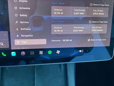 Used 2021 Tesla Model Y Long Range AWD/4WD image 19