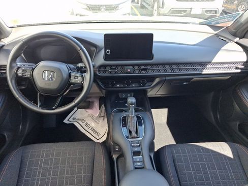 Used 2026 Honda HR-V Sport image 12