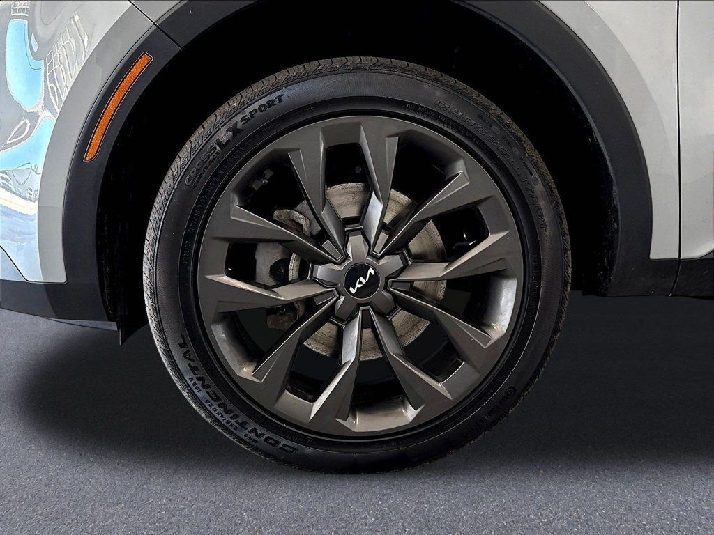 Certified 2023 Kia Sorento X-Line EX AWD/4WD image 39