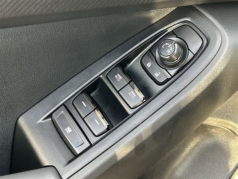 Certified 2024 Subaru Crosstrek 2.5i Wilderness w/ Crosstrek Mirror Package image 18