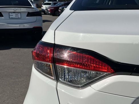 Used 2023 Toyota Corolla LE image 10