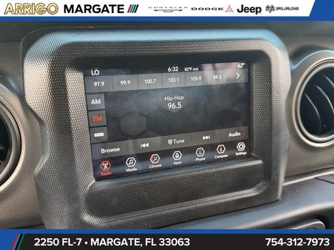 Used 2023 Jeep Wrangler Unlimited Sport AWD/4WD image 23