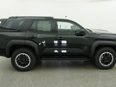New 2026 Toyota 4Runner TRD Off-Road Premium AWD/4WD image 11