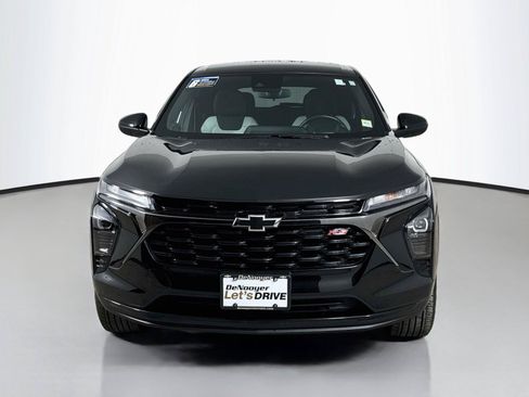 Used 2025 Chevrolet Trax RS w/ Driver Confidence Package FWD image 7