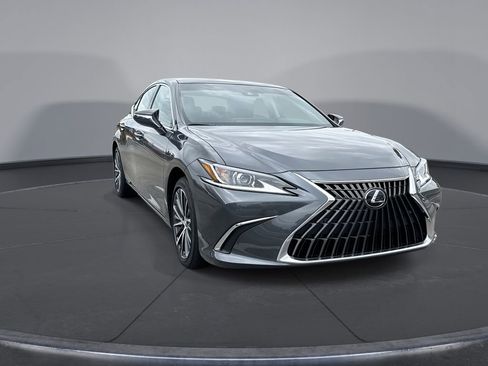 Used 2025 Lexus ES 350 w/ Premium Package FWD image 12