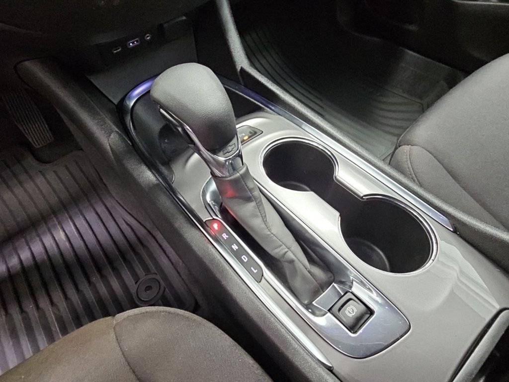 Used 2024 Chevrolet Malibu LT FWD image 22
