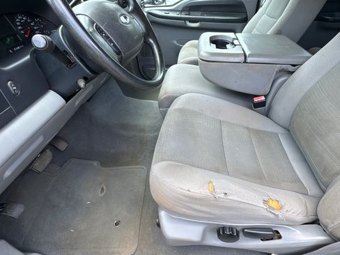Used 2005 Ford F250 4x4 Crew Cab Super Duty image 9