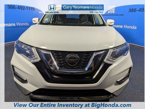 Used 2018 Nissan Rogue SV FWD image 9
