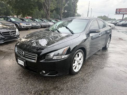 Used 2012 Nissan Maxima 3.5 SV FWD image 2