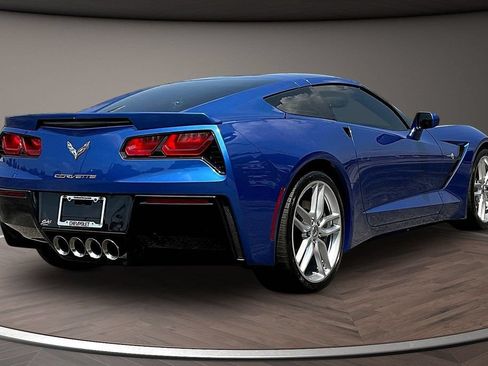 Used 2019 Chevrolet Corvette Stingray Coupe w/ Battery Protection Package RWD image 7