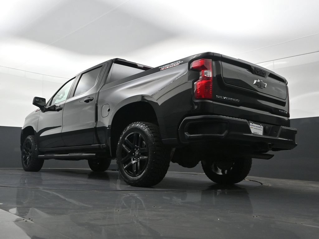 Certified 2023 Chevrolet Silverado 1500 Custom Trail Boss w/ LPO, Dark Essentials Package AWD/4WD image 33