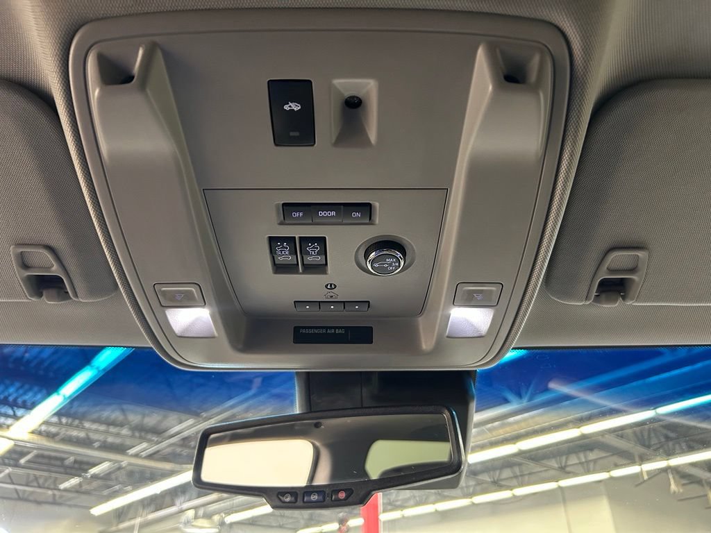 Used 2019 GMC Yukon Denali w/ Denali Ultimate Package AWD/4WD image 18