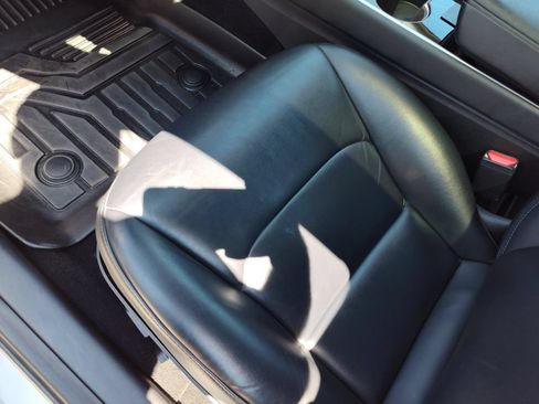 Used 2018 Tesla Model 3 Long Range RWD image 21
