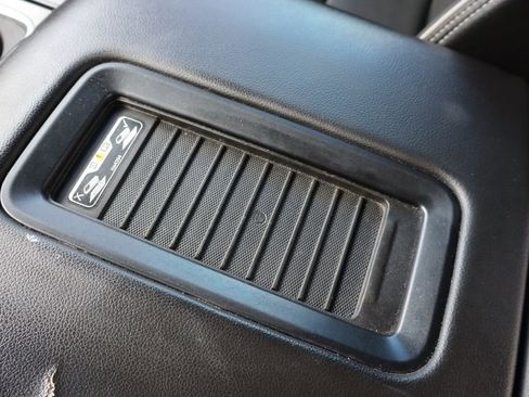 Used 2017 Chevrolet Silverado 1500 High Country AWD/4WD image 15