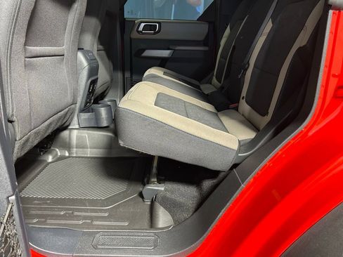 Used 2022 Ford Bronco Wildtrak AWD/4WD image 33