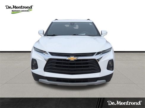 Used 2022 Chevrolet Blazer LT image 2