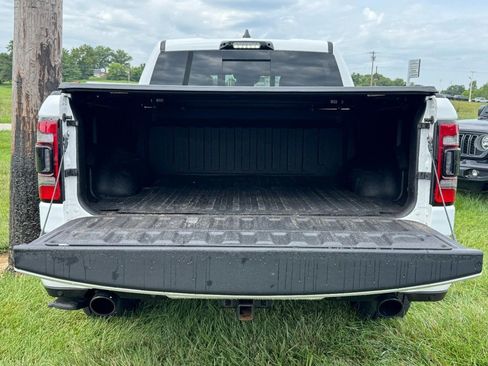 Used 2023 RAM 1500 Limited AWD/4WD image 7