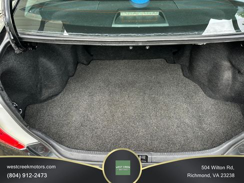 Used 2014 Toyota Camry SE FWD image 14