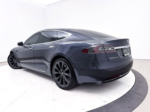 Used 2018 Tesla Model S P100D image 2