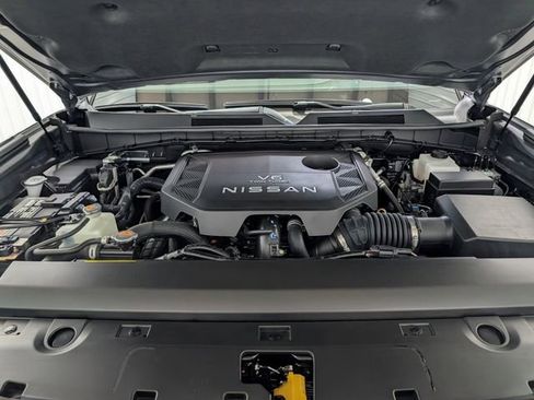 Used 2025 Nissan Armada PRO-4X w/ Pro-4X Premium Package image 31