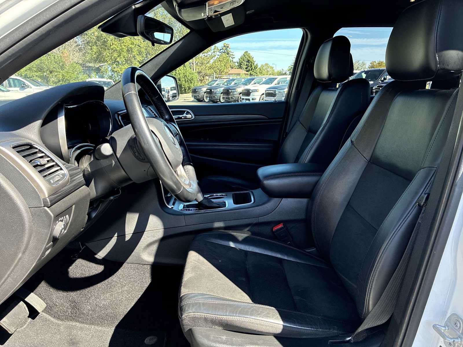 Used 2021 Jeep Grand Cherokee Laredo X AWD/4WD image 13