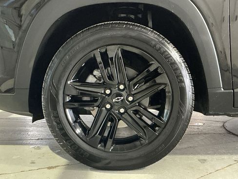 Used 2025 Chevrolet Trax ACTIV w/ Driver Confidence Package image 20