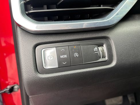 Used 2026 GMC Acadia Elevation w/ Super Cruise Package FWD image 25