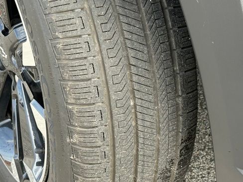 Used 2026 Chevrolet Equinox RS w/ Convenience Package III FWD image 16