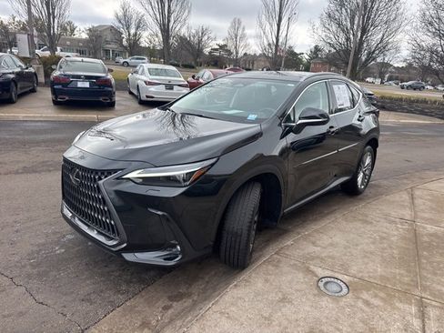 Used 2024 Lexus NX 350 AWD w/ Vision Package image 7