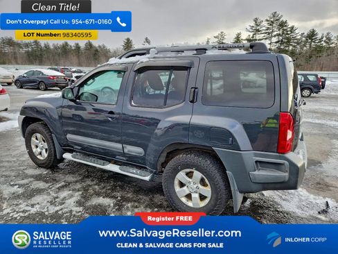 Used 2013 Nissan Xterra S w/ Value Package image 3